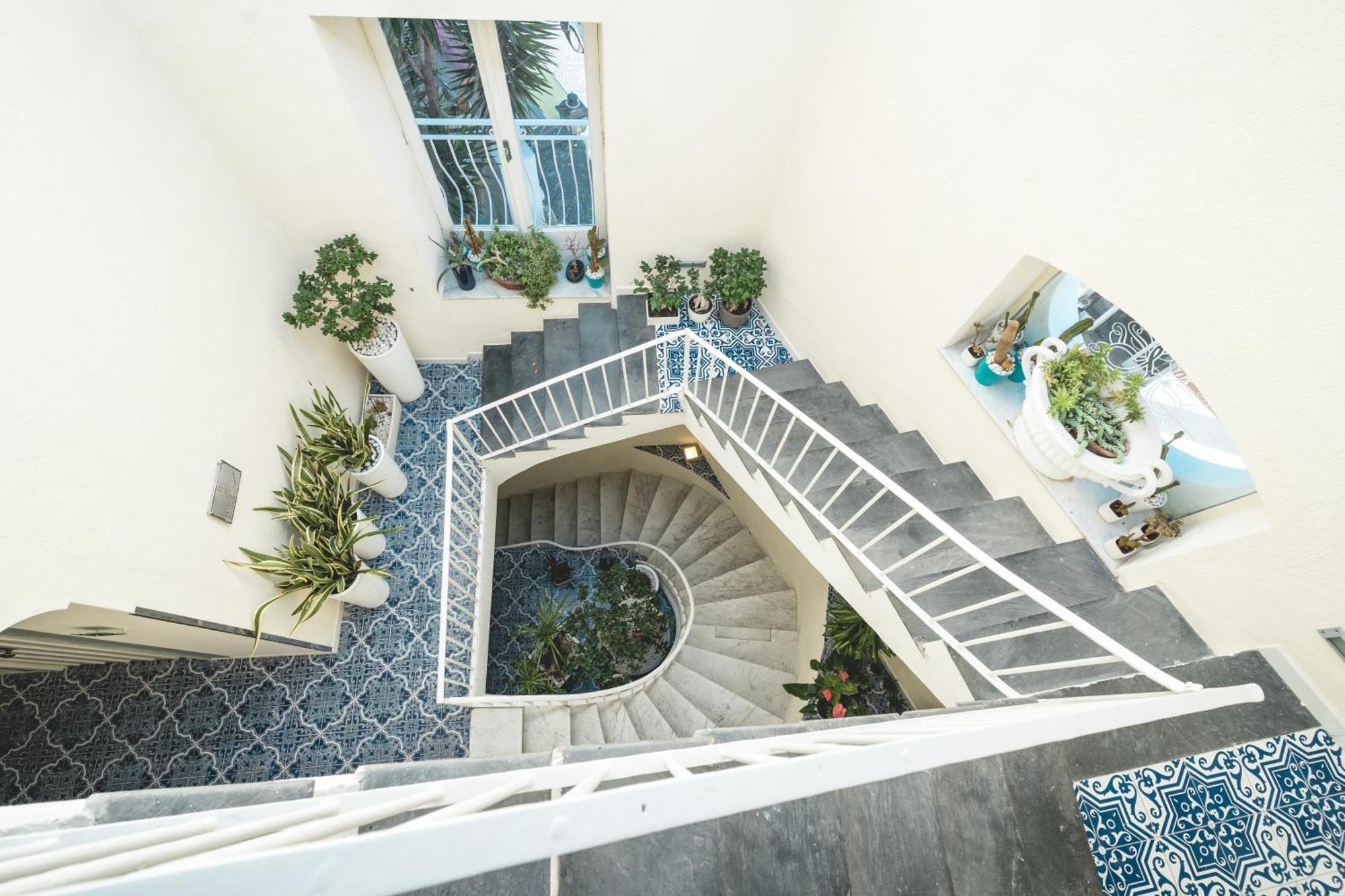 Апарт готель Magi House Relais Сорренто Екстер'єр фото