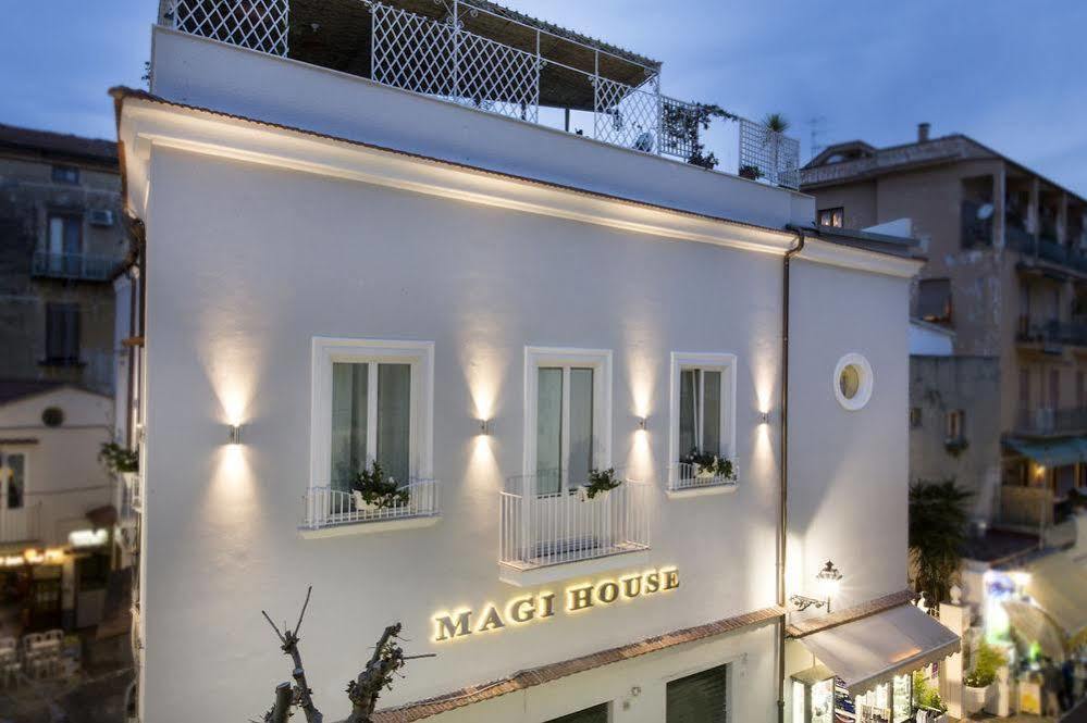 Апарт готель Magi House Relais Сорренто Екстер'єр фото